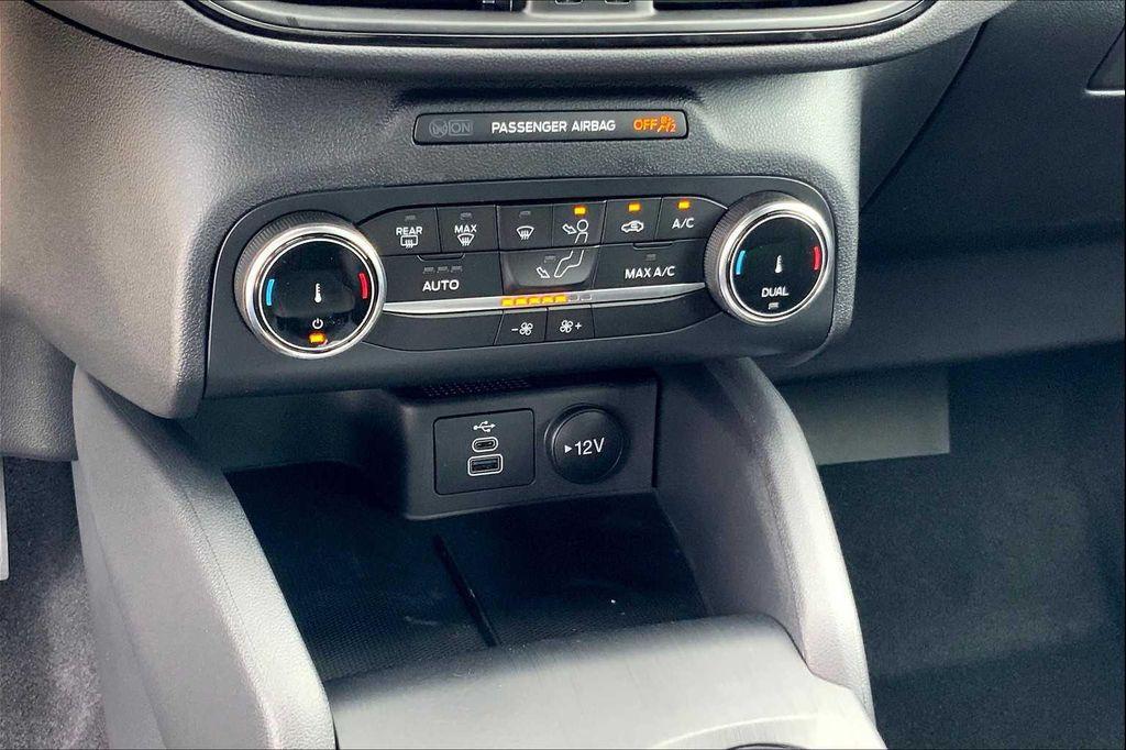 new 2025 Ford Escape car, priced at $30,362
