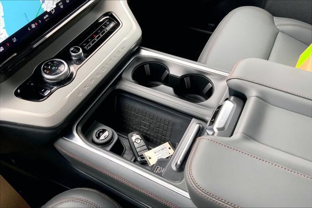 new 2025 Ford Expedition car, priced at $69,465