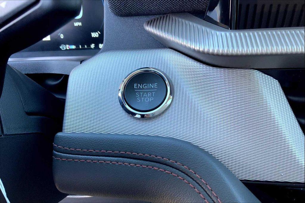 new 2025 Ford Explorer car, priced at $38,514