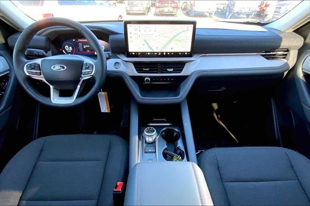 new 2025 Ford Explorer car, priced at $40,014
