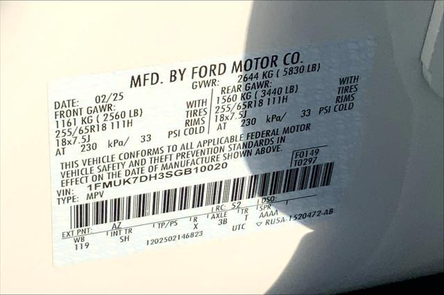 new 2025 Ford Explorer car, priced at $43,960