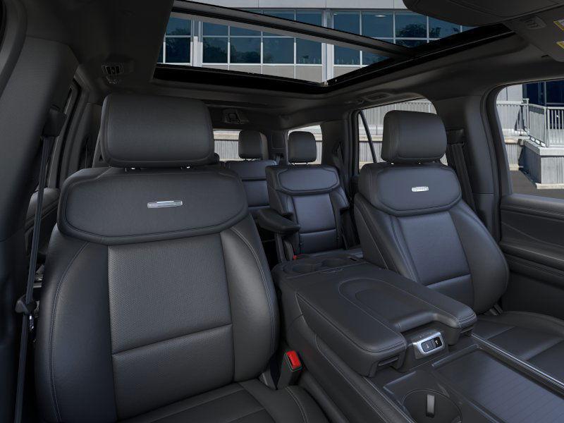 new 2025 Ford Expedition car, priced at $81,075