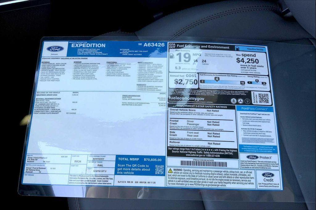 new 2025 Ford Expedition car, priced at $70,835