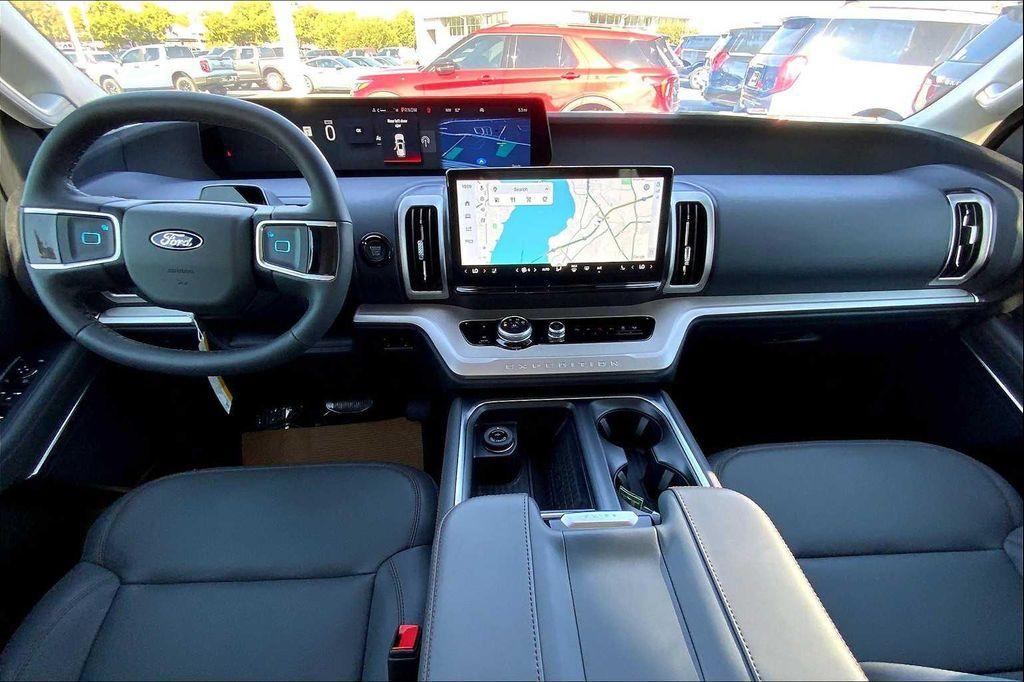 new 2025 Ford Expedition car, priced at $70,835