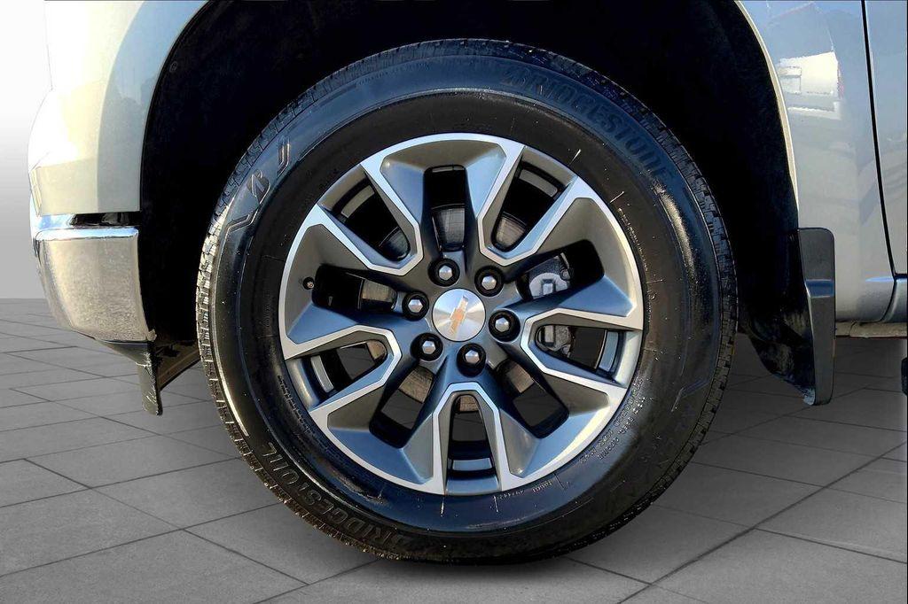 used 2024 Chevrolet Silverado 1500 car, priced at $34,725
