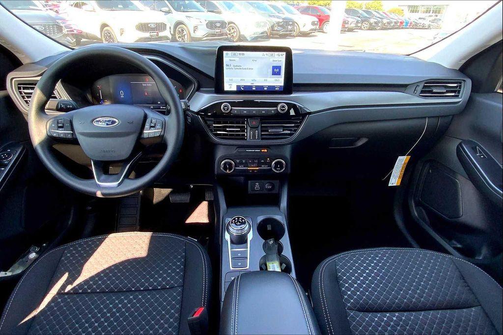 new 2025 Ford Escape car, priced at $30,018