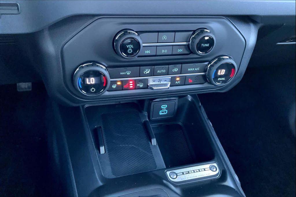 new 2025 Ford Bronco car, priced at $52,620