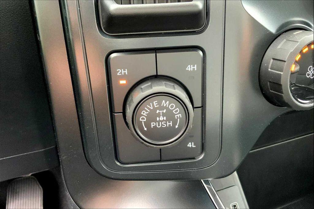 new 2025 Ford F-150 car, priced at $50,394