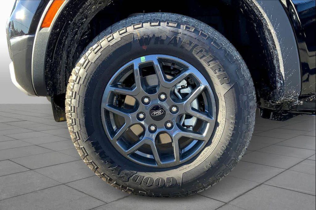 new 2025 Ford Ranger car, priced at $42,123