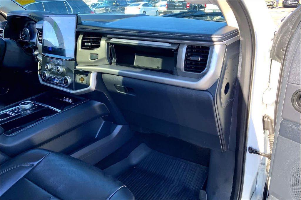 used 2022 Ford Expedition car, priced at $44,865