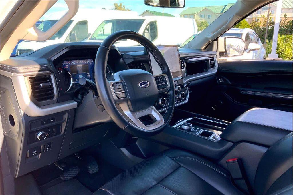 used 2022 Ford Expedition car, priced at $44,865