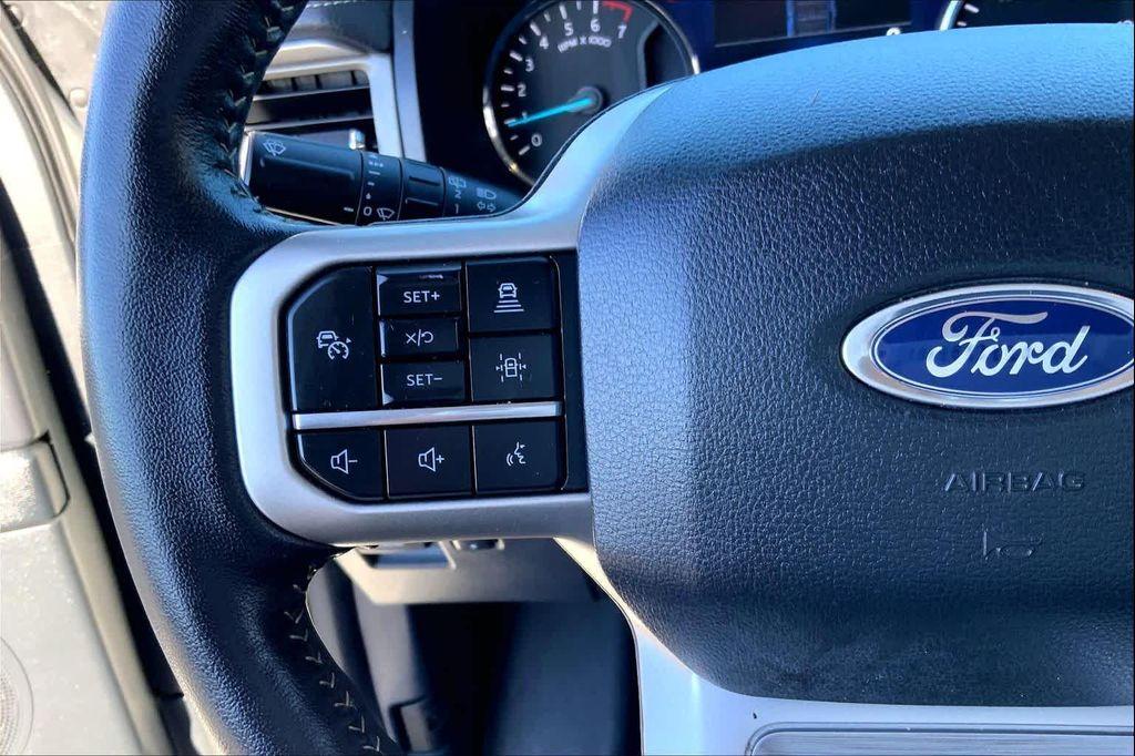 used 2022 Ford Expedition car, priced at $44,865