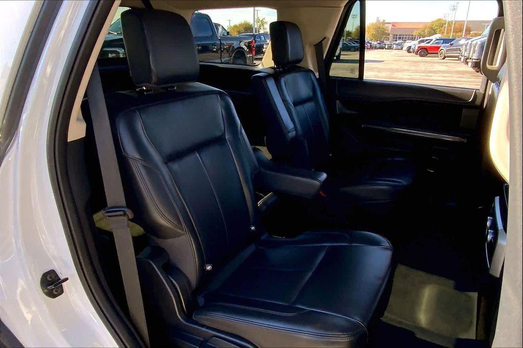 used 2022 Ford Expedition car, priced at $44,865