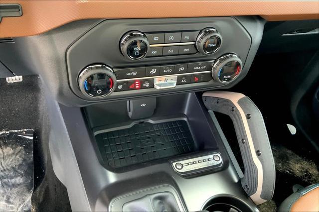 new 2024 Ford Bronco car, priced at $52,615