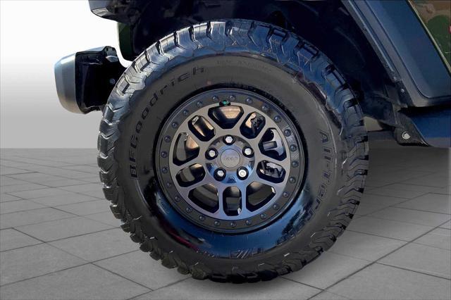 used 2022 Jeep Wrangler Unlimited car, priced at $40,388