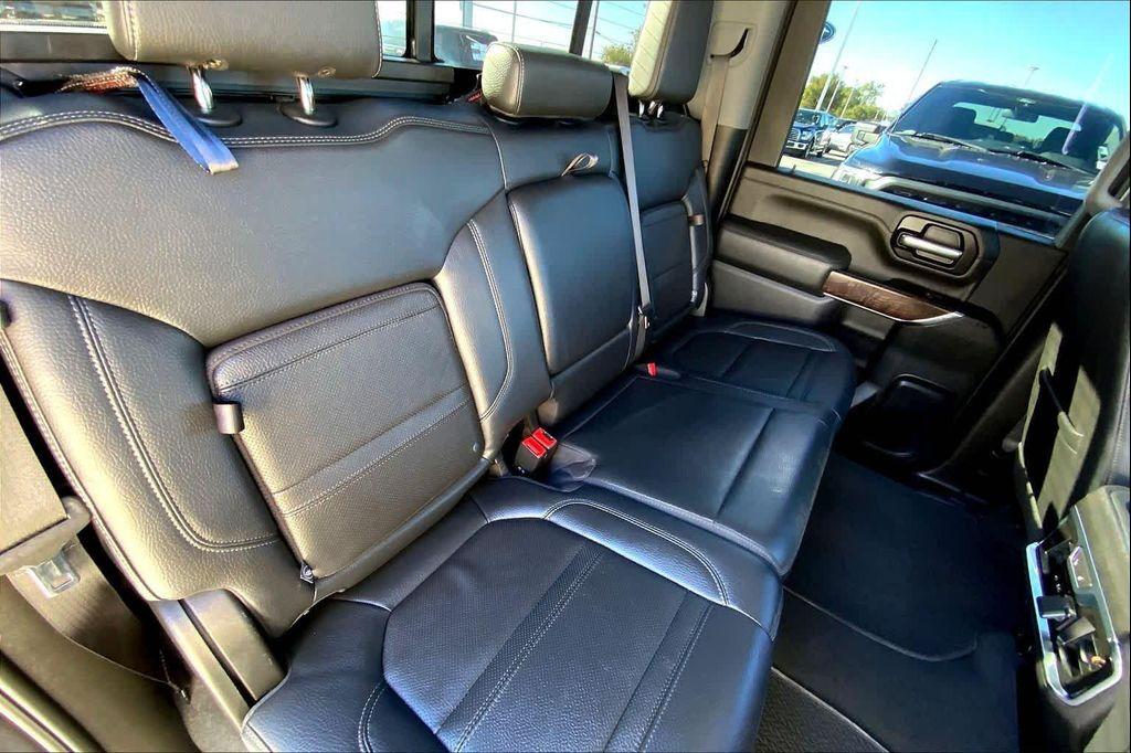 used 2023 GMC Sierra 2500 car, priced at $58,899