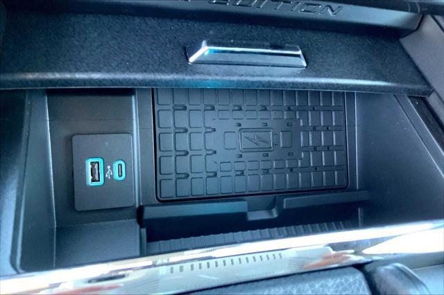 new 2024 Ford Expedition car, priced at $70,953