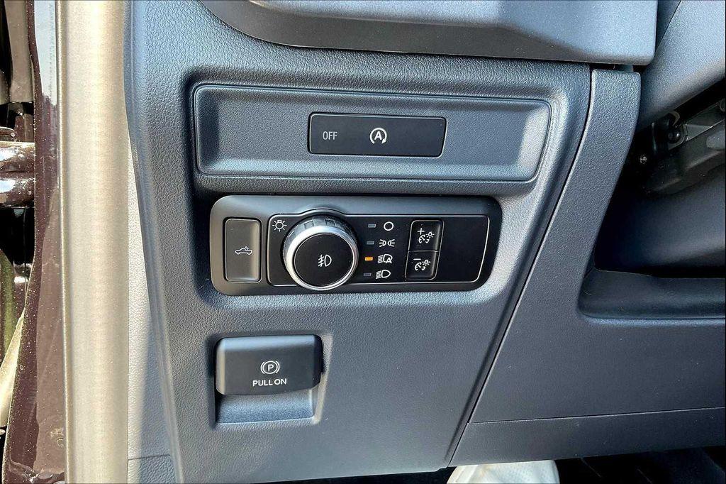 new 2025 Ford F-150 car, priced at $48,375