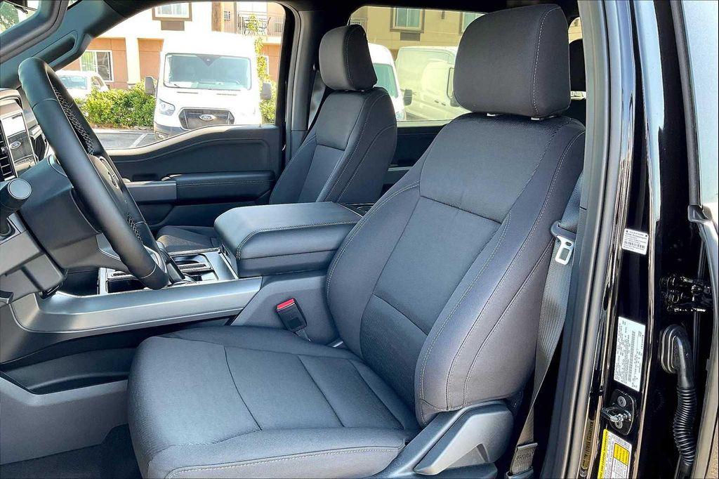 new 2025 Ford F-150 car, priced at $48,375