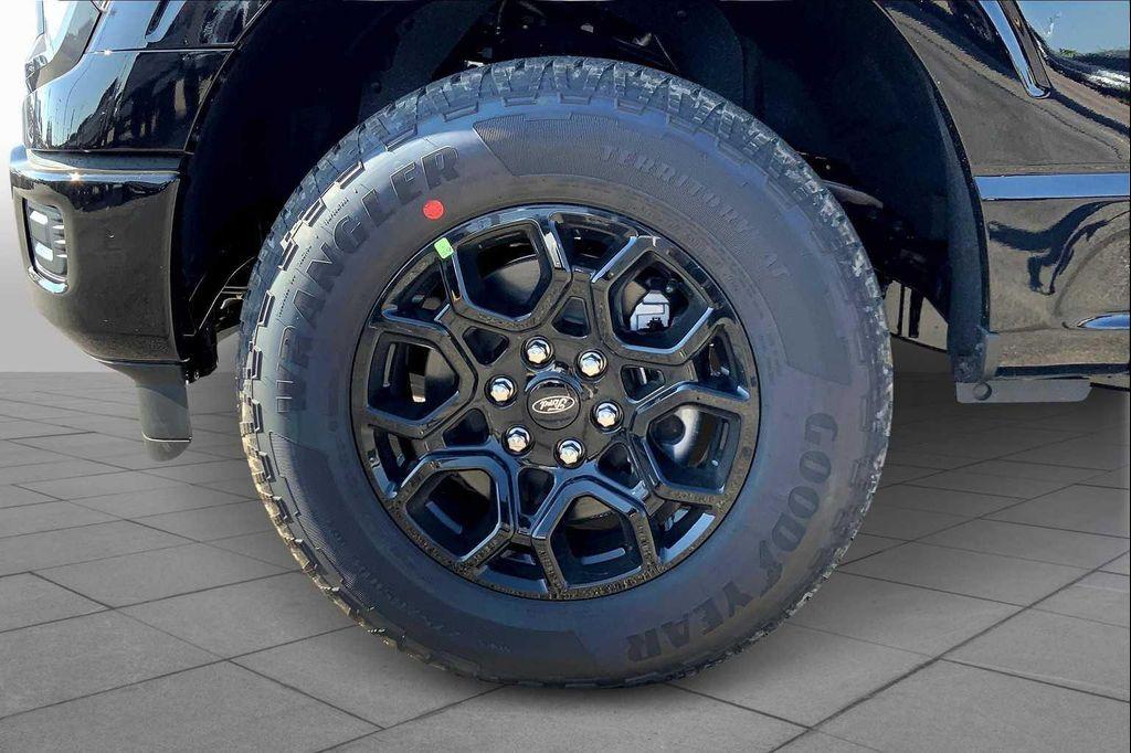 new 2025 Ford F-150 car, priced at $47,905