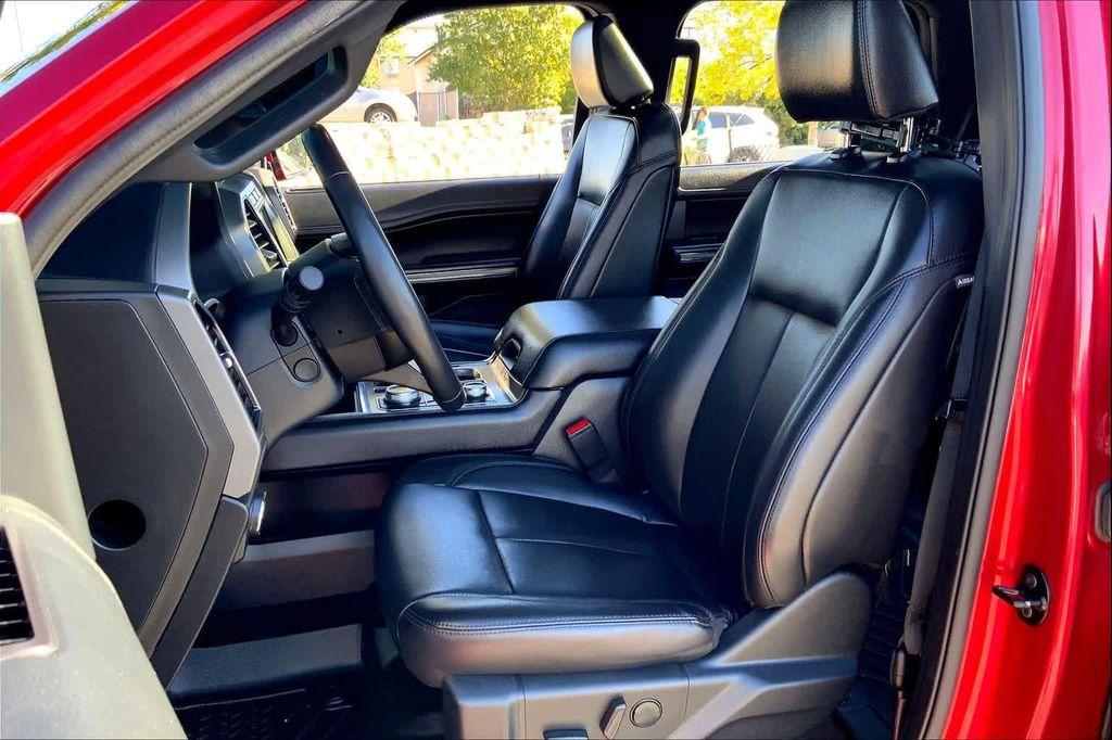 used 2021 Ford Expedition car, priced at $39,989