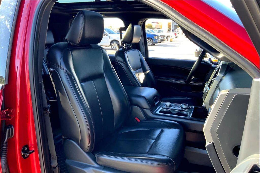 used 2021 Ford Expedition car, priced at $39,989