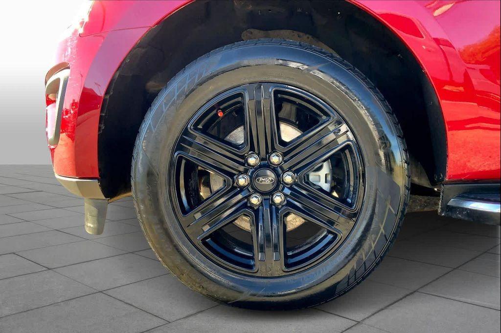 used 2021 Ford Expedition car, priced at $39,989