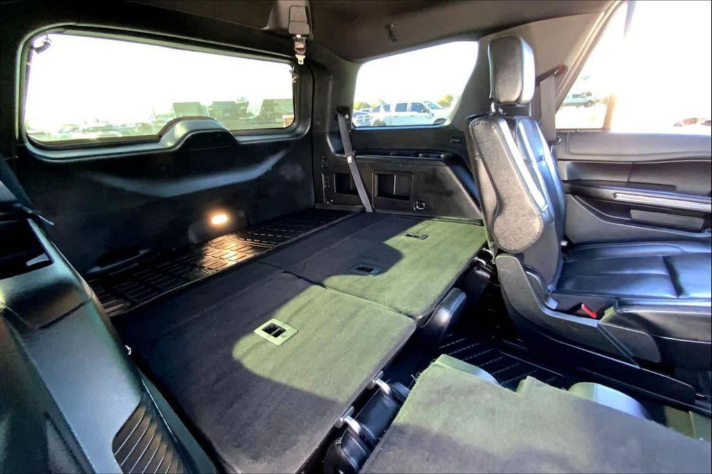 used 2021 Ford Expedition car, priced at $39,989