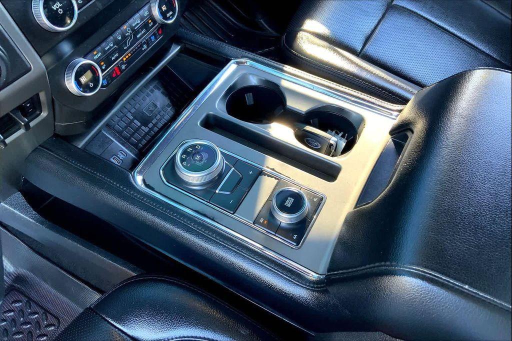 used 2021 Ford Expedition car, priced at $39,989