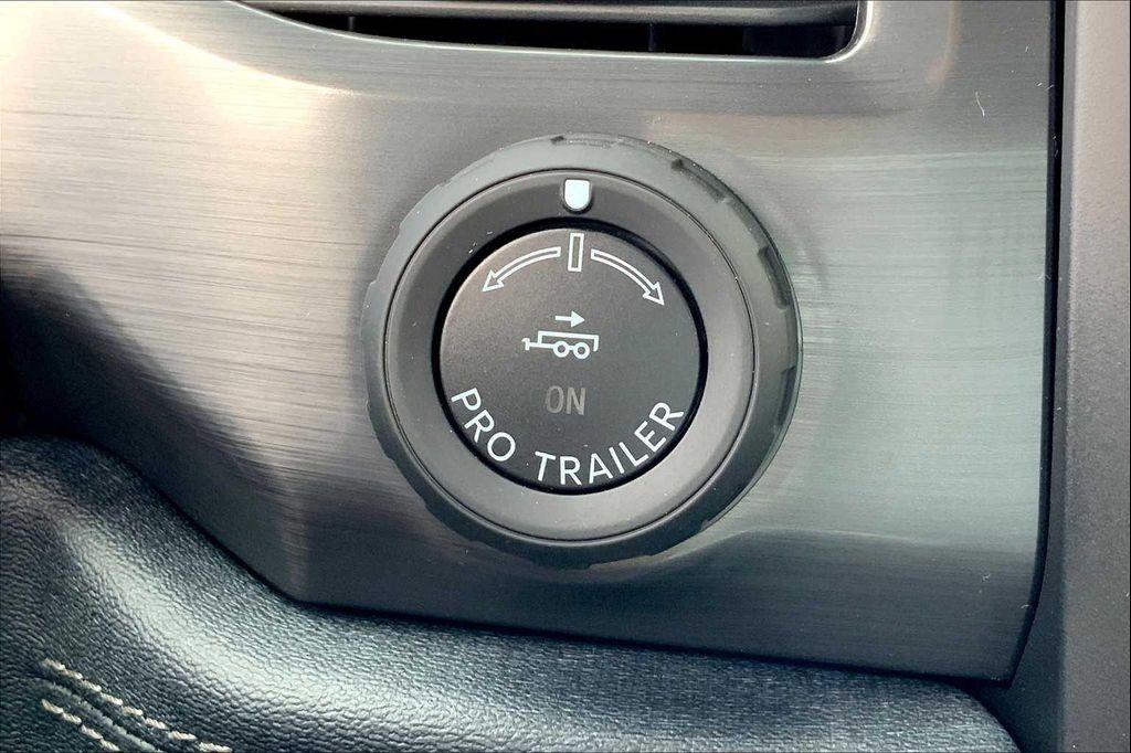 new 2025 Ford F-150 Lightning car, priced at $65,661