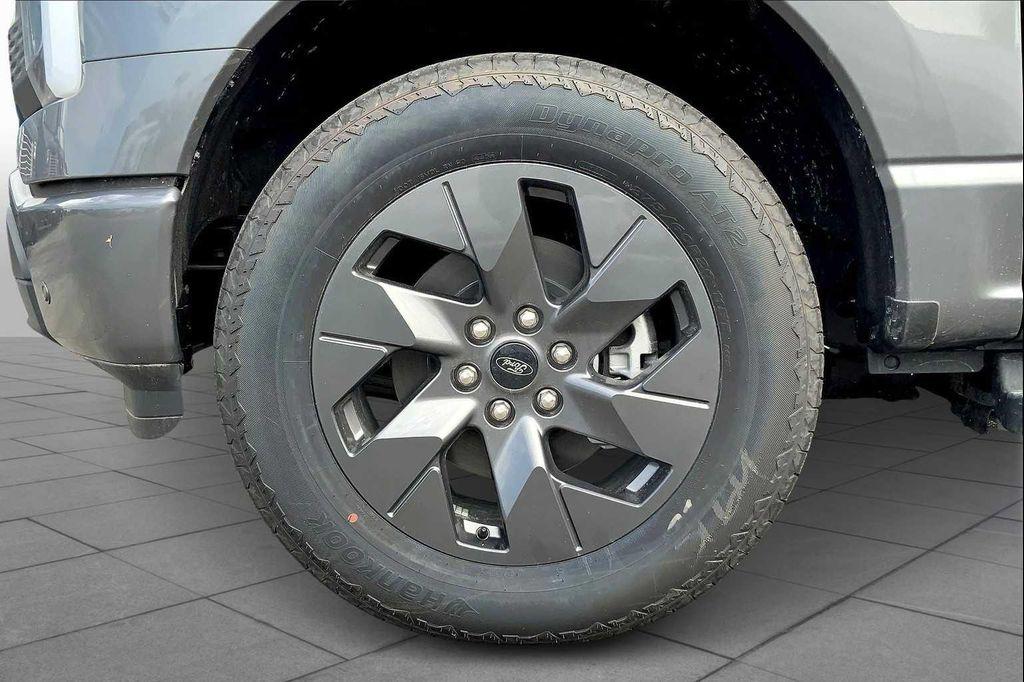 new 2025 Ford F-150 Lightning car, priced at $65,661