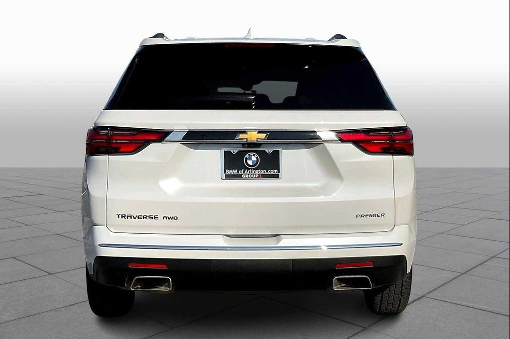 used 2023 Chevrolet Traverse car, priced at $34,987