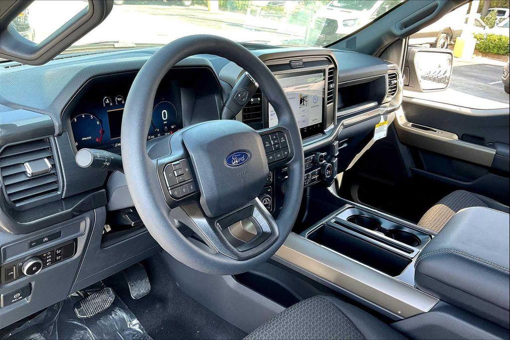new 2025 Ford F-150 car, priced at $54,018