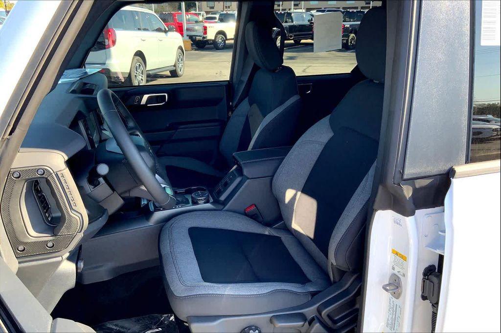 new 2025 Ford Bronco car, priced at $59,995