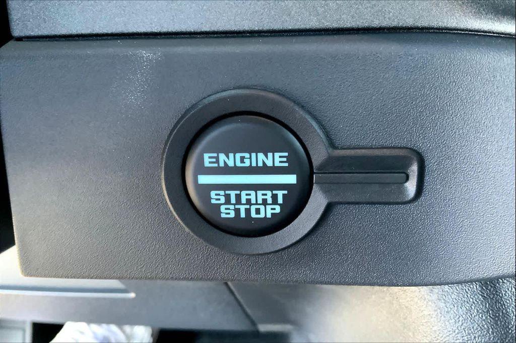 new 2025 Ford Bronco car, priced at $59,995