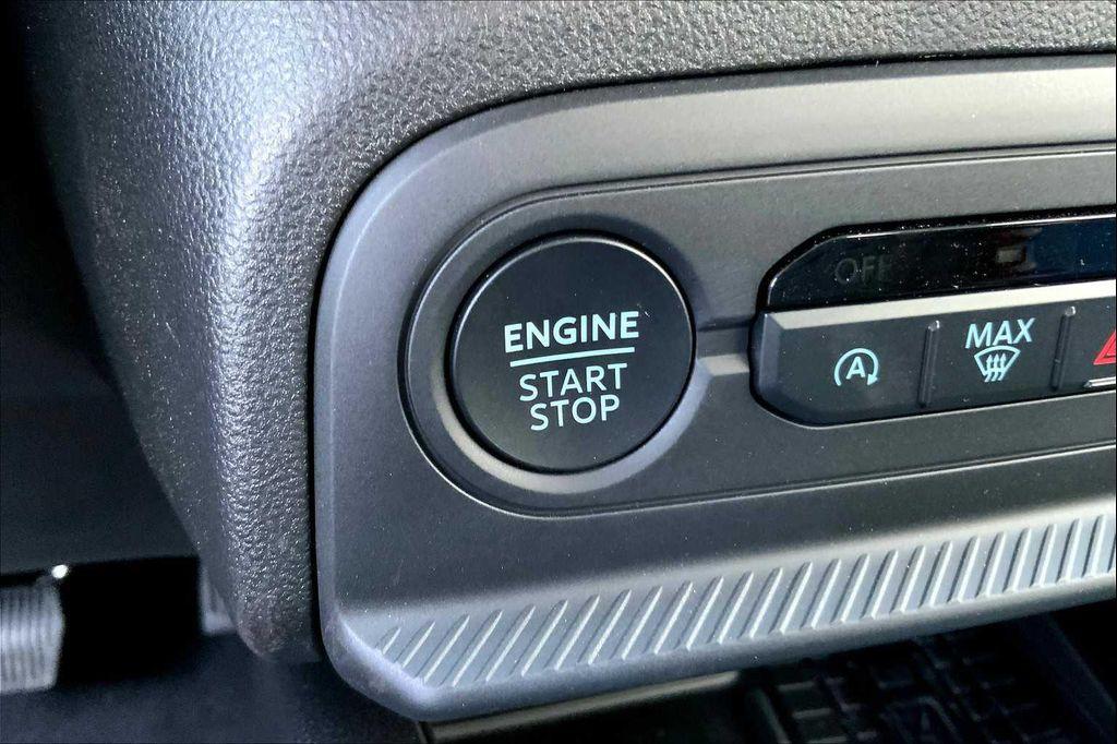 new 2025 Ford Bronco Sport car, priced at $36,941