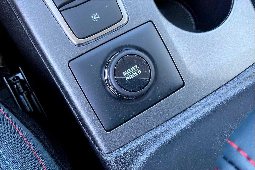 new 2025 Ford Bronco Sport car, priced at $36,941