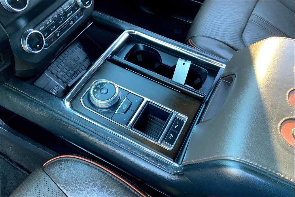 used 2020 Ford Expedition car, priced at $34,148
