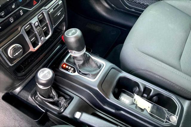 used 2016 Toyota Tacoma car, priced at $25,235