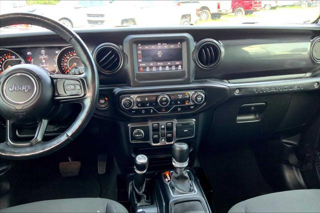 used 2016 Toyota Tacoma car, priced at $25,235