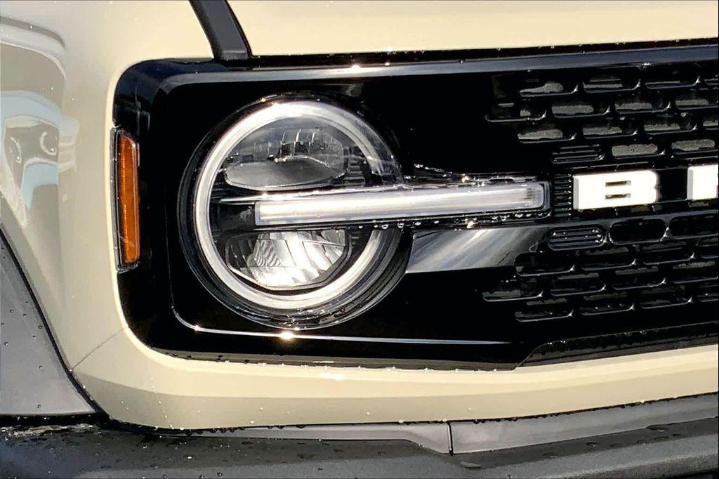 new 2025 Ford Bronco car, priced at $52,904