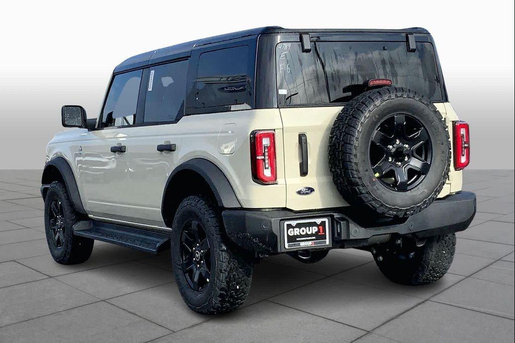 new 2025 Ford Bronco car, priced at $52,904