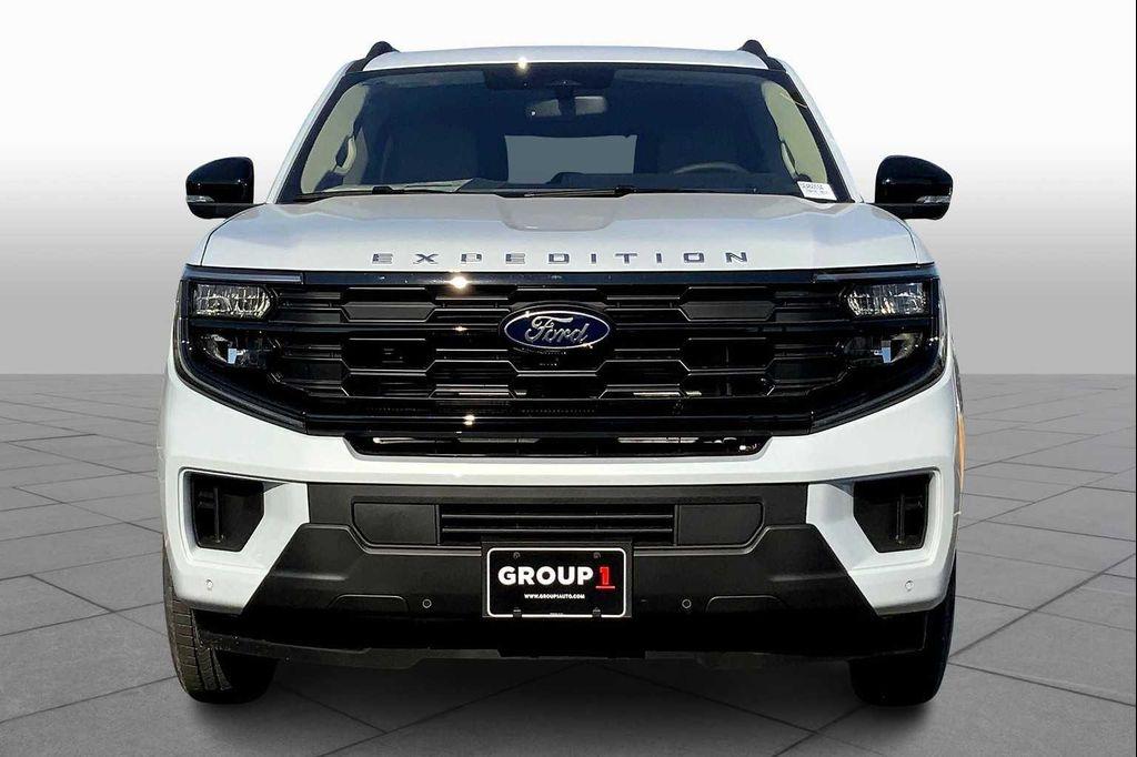 new 2025 Ford Expedition car, priced at $68,730