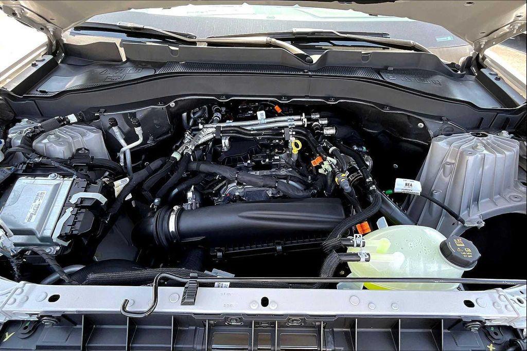 new 2025 Ford Explorer car, priced at $42,962