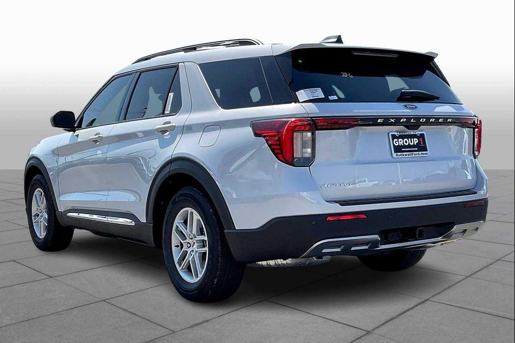 new 2025 Ford Explorer car, priced at $42,962