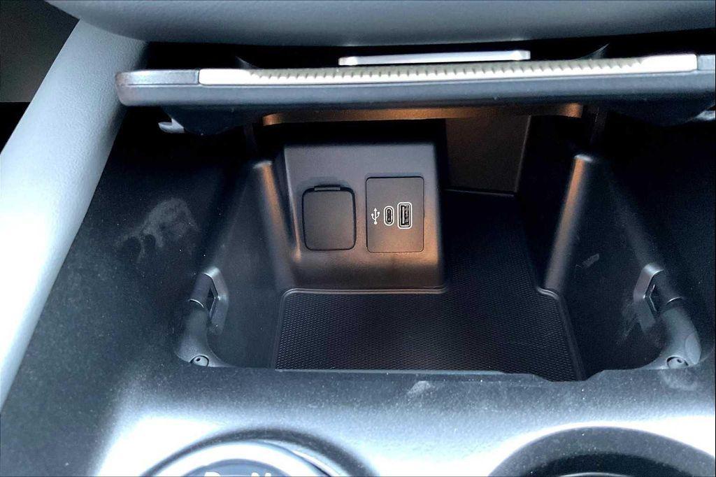 new 2025 Ford Explorer car, priced at $42,962