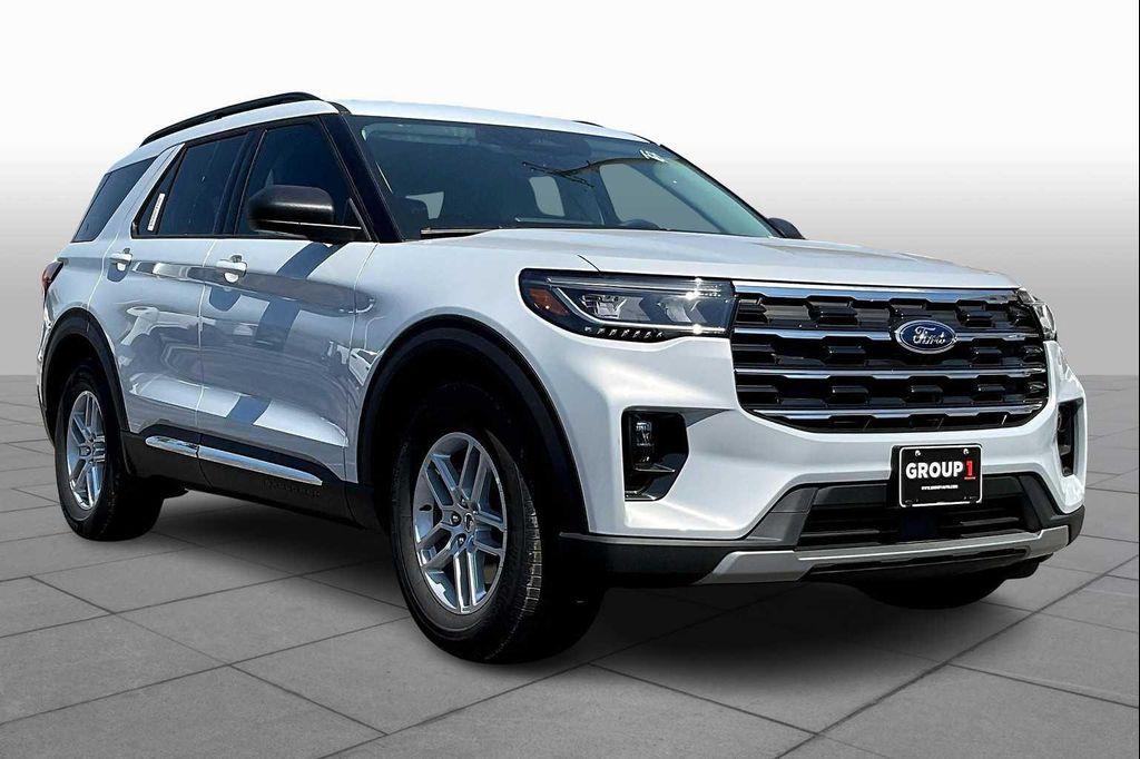 new 2025 Ford Explorer car, priced at $42,962