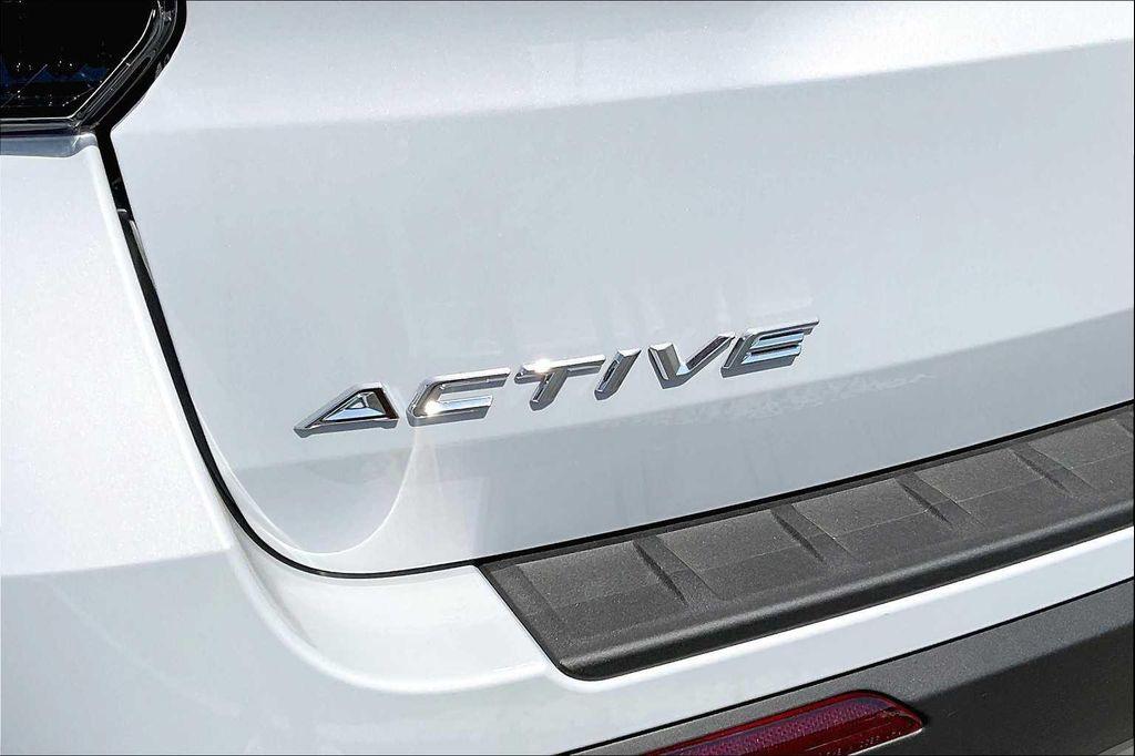 new 2025 Ford Explorer car, priced at $42,962