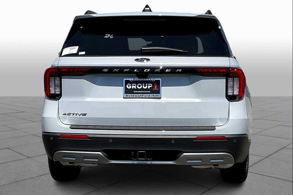 new 2025 Ford Explorer car, priced at $42,962