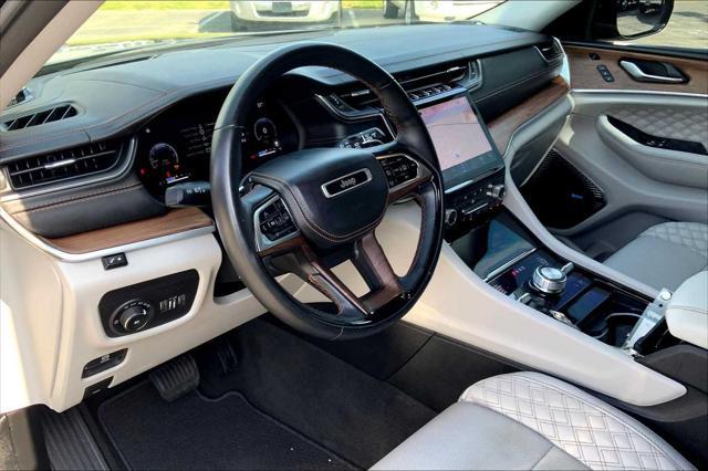 used 2022 Jeep Grand Cherokee car, priced at $37,899
